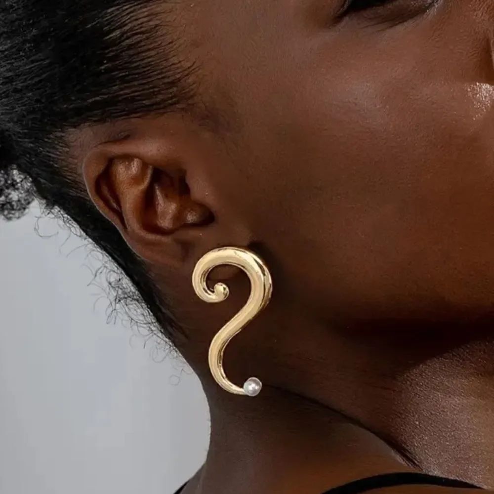 Vintage style earrings A771